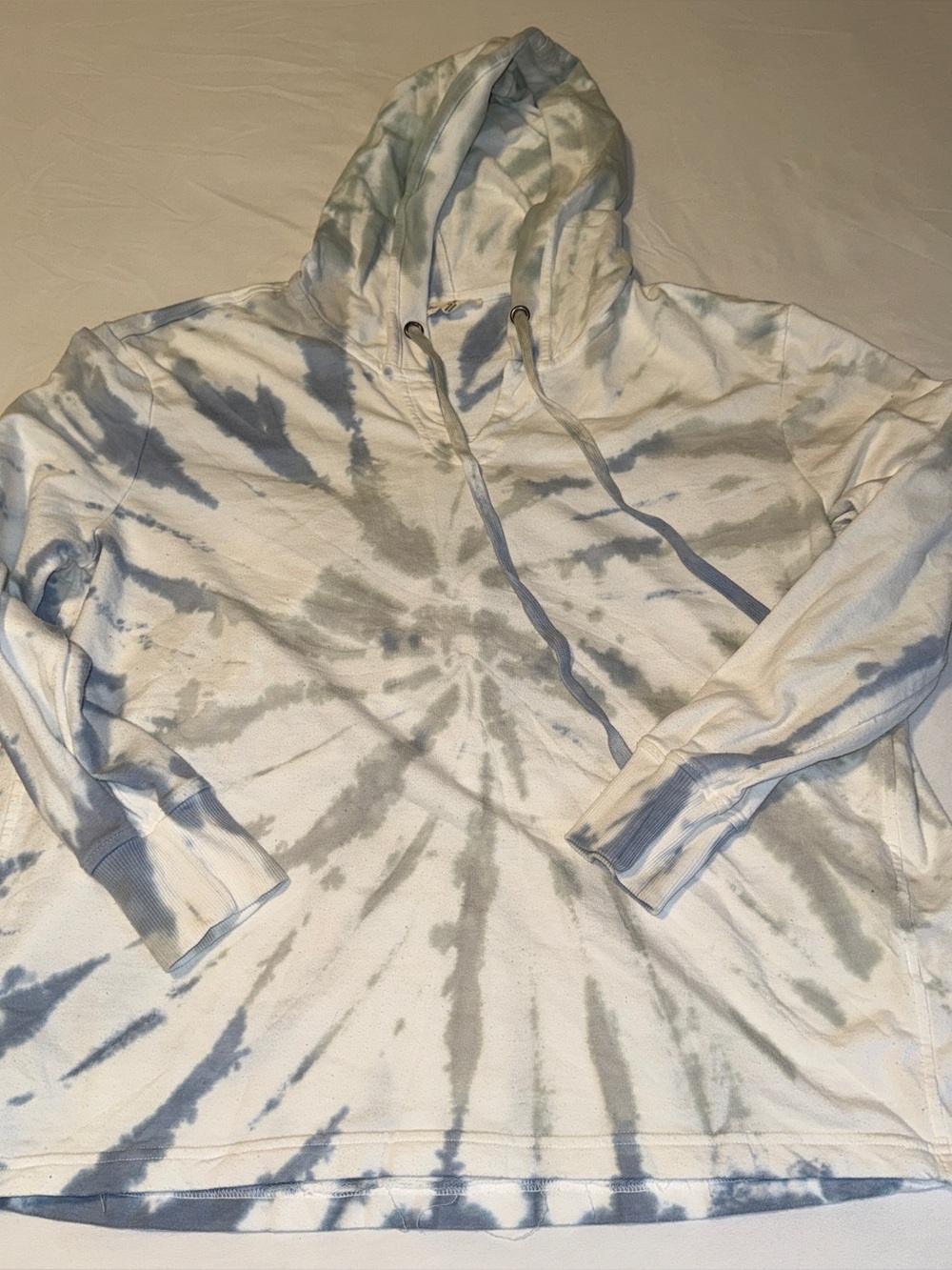 Jane and Delancey Women’s Tie Dyed Hoodie, Size L